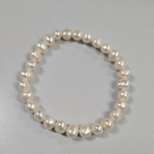 New Without Tags Fresh Water Pearl Stretch Bracelet
